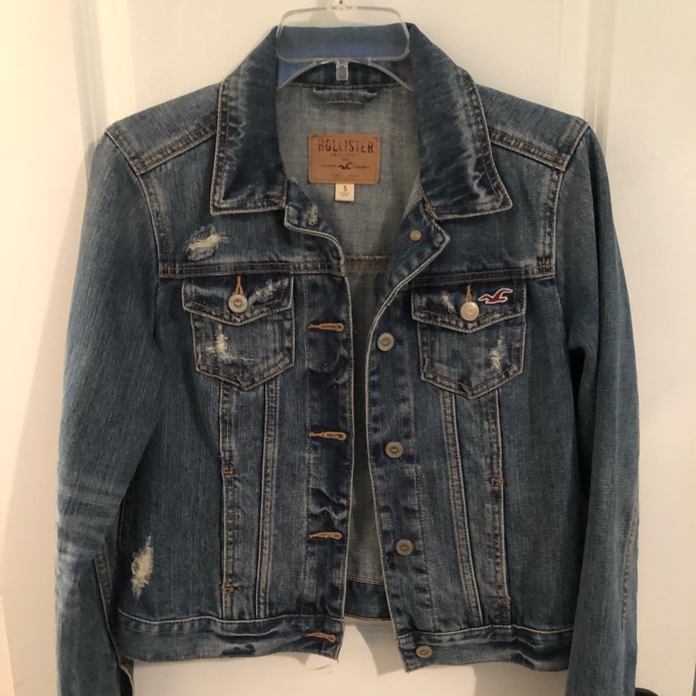 Hollister cropped denim jacket